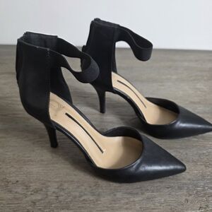 New Directions Black Women's Heels - Size 7.5